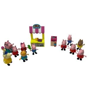 Lot 13 Peppa Pig Family‎ & Friends Ice Cream Parlor & Record Player Hasbro